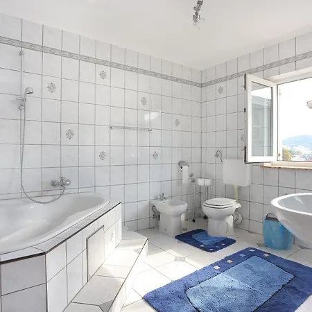 By The Sea Mali Rat, Omis - 18485 Appartement Dugi Rat
