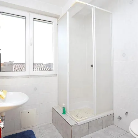 By The Sea Mali Rat, Omis - 18485 Appartement *
