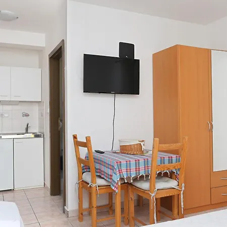 Appartement By The Sea Mali Rat, Omis - 18485 *