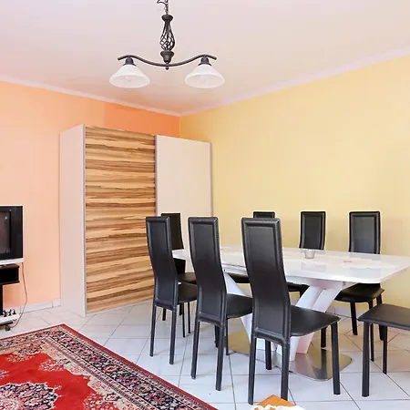 Appartement By The Sea Mali Rat, Omis - 18485