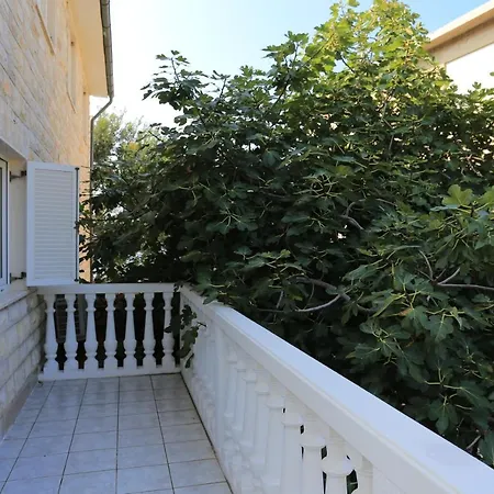 Appartamento By The Sea Mali Rat, Omis - 18485 Dugi Rat